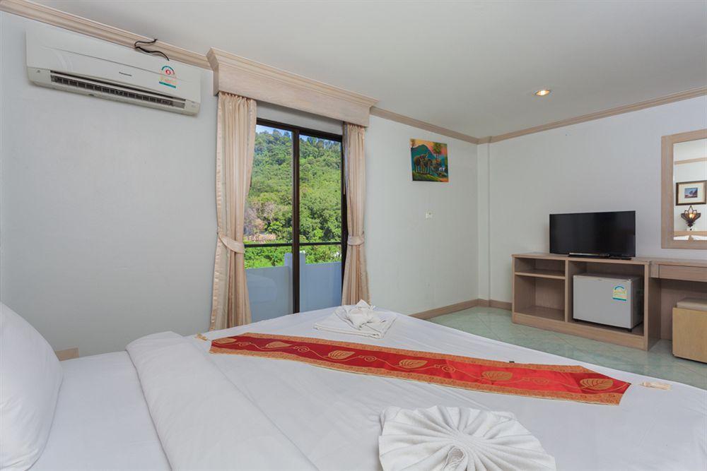 The Little Moon Residence Patong Extérieur photo